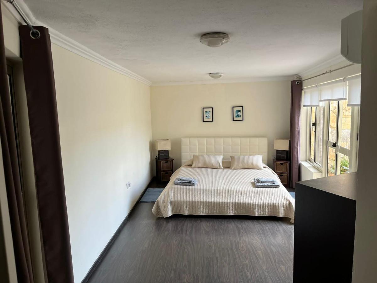 Groundfloor Apartment By The Sea, Fabulous Views St. Paul's Bay Exteriör bild